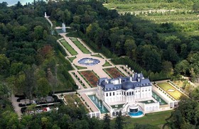 نیویورک‌تایمز: بن‌سلمان گران‌ترین کاخ جهان را خریده است