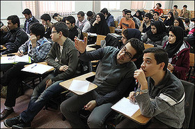 ایران تا سال 1404 افزایش دانشجو نخواهد داشت