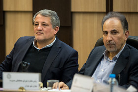 محمدعلی نجفی شهردار تهران و محسن هاشمی رئیس شورای اسلامی شهر تهران در جلسه اضطراری ستاد مدیریت بحران شهر تهران