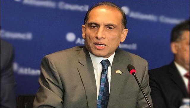 وزیرخارجه سابق پاکستان: هند از جنگ دیپلماتیک و تجاری آمریکا و چین سود می‌برد