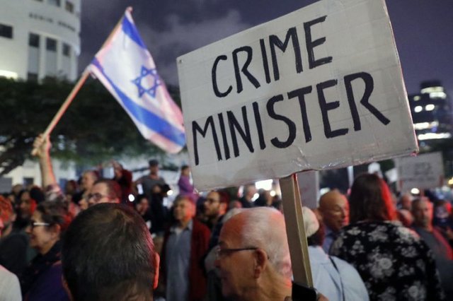 تل‌آویو برای چهارمین هفته صحنه تظاهرات ضد نتانیاهو بود/ اعتراضات به قدس هم رسید