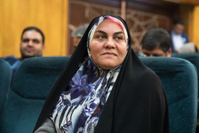 فاطمه سعیدی نماینده تهران در دومین کنگره استانی حزب کارگزاران سازندگی 