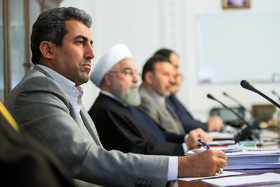 محمدرضا پورابراهیمی رئیس کمیسیون اقتصادی مجلس شورای اسلامی در جلسه روسای کمیسیونهای تخصصی مجلس با رییس جمهور