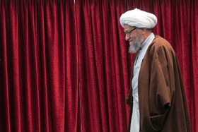 آیت الله عالمی نماینده ولی فقیه در سی‌وسومین دوره معرفی کشاورزان نمونه