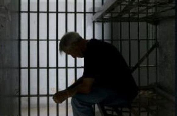 رتبه اول پرونده‌های قضایی به «خشونت» رسید/ در هر ساعت 5٠ نفر وارد زندان می‌شوند