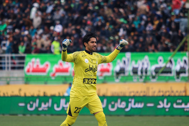 سید حسین حسینی: دوست دارم در همه بازی‌ها به میدان بروم/ بین من و شفر سوءتفاهم ایجاد شد