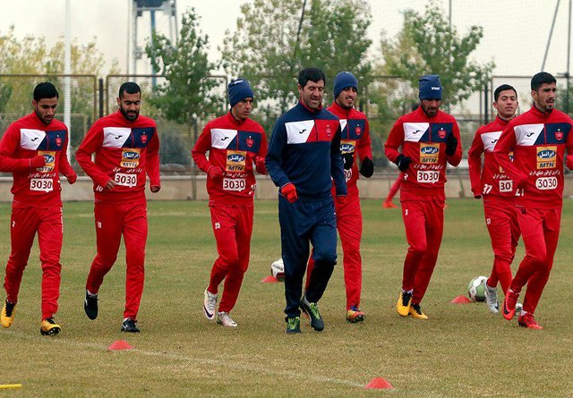 تمرین پرسپولیس با ۵ غایب