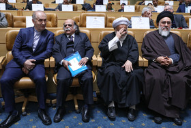 محقق داماد مصباحی مقدم و جلالدین کزازی در اختتامیه نهمین جشنواره بین‌المللی فارابی