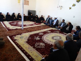 دیدار مدیرکل تعاون کهگیلویه و بویراحمد با خانواده خدمه نفتکش سانچی در باشت