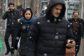 بارش برف در شمال تهران - میدان قدس