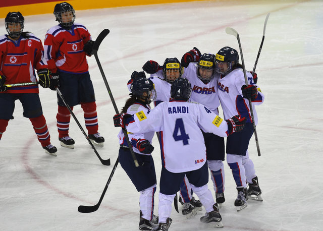 استقبال رییس فدراسیون جهانی هاکی روی یخ از تشکیل تیم متحد دو کره