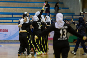 شریف: فوتسال بانوان سیاه‌جامگان در خطر نابودی است