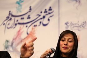 مهتاب کرامتی (بازیگر) در نشست خبری فیلم "جاده قدیم" 
