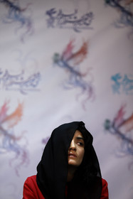 مژگان صابری (بازیگر) در نشست خبری فیلم "شعله ور"