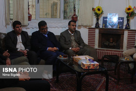 دیداری با خانواده‌ شهیدان حبیب‌الله و رسول گوزلیان
