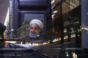 بازدید حسن روحانی رییس جمهور از نمایشگاه ناوگان حمل و نقل جاده‌ای و درون شهری