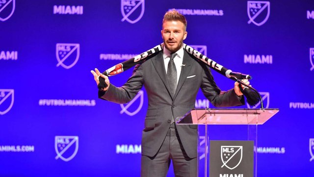 دیوید بکام