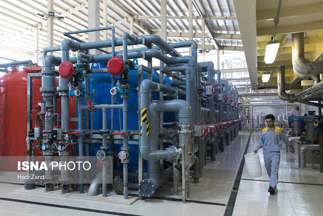 عکس تزیینی پیشرفت ۹۰ درصدی فاز سوم پالایشگاه غلات اندیمشک