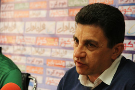 قلعه‌نویی: بازیکنانم مردانه بازی کردند
