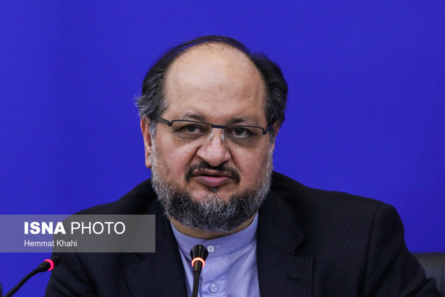 شریعتمداری: با تکیه بر خرد جمعی میتوان مشکلات را حل کرد + فیلم شریعتمداری: با تکیه بر خرد جمعی میتوان مشکلات را حل کرد + فیلم