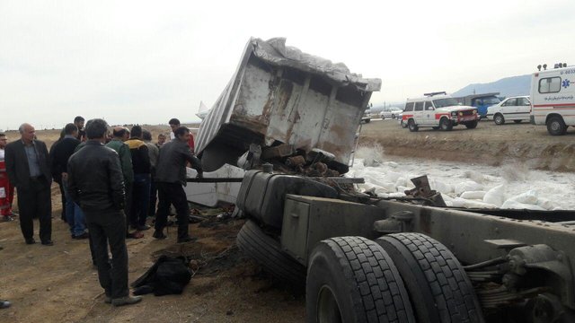 مرگ 2 راننده کامیون در محورهای سمنان