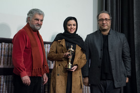 رضا میرکریمی، ماهور الوند و احمد متوسلانی در هفتمین جشن کتاب سال سینمای ایران