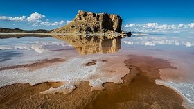 ضرورت ورود 13 میلیارد متر مکعب آب به دریاچه ارومیه برای احیای آن 