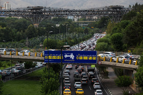 مدیریت ترافیک در تهران پیچیده و سخت است