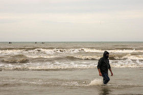 جست‌وجوی پیکر صیادان مفقود شده در دریا