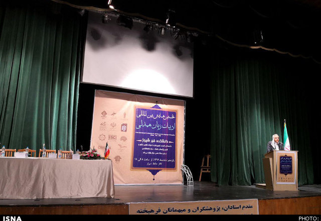 حضور علوم انسانی برای رفع نیازهای کشور تقریبا صفر است