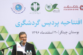 رئیس بانک گردشگری در مراسم کاشت ۳۲ درخت به نام شهدای سانچی