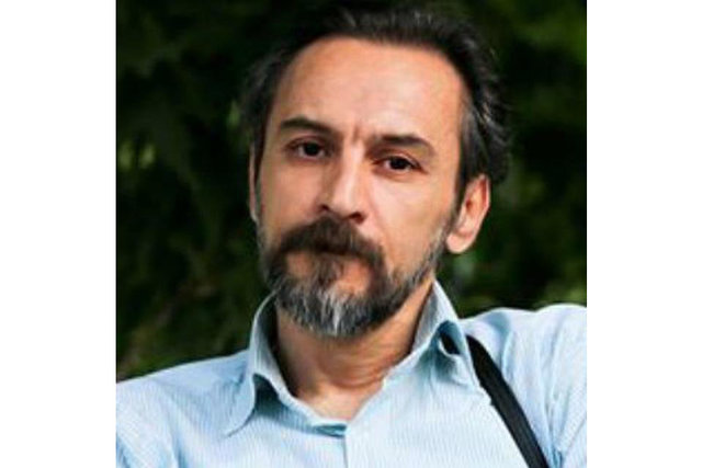 داور جایزه ادبی در جایگاه سرباز فرهنگی 