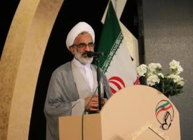 روحانیون نقش فرماندهی مقابله با هجمه های دشمنان انقلاب اسلامی را بر عهده دارند