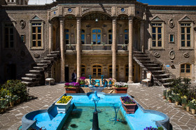 خانه تاریخی داروغه مشهد 