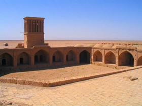 سفر به بجستان؛ سرزمین ایزد