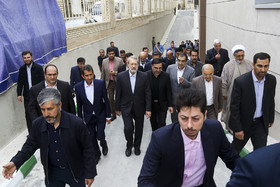 بازدید علی لاریجانی، رییس مجلس شورای اسلامی و حسن قاضی‌زاده هاشمی، وزیر بهداشت از بیمارستان ۱۷۲تختخوابی شهدای قم