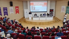 آغاز به‌کار کنفرانس "مقابله با اسلام هراسی" در استانبول