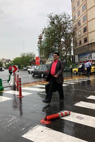 پرسه در خیابانهای تهران - ساعت ۱۶:۲۵ میدان ولیعصر
