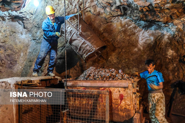 آینده معدنکاری در ایران بررسی می‌شود/تقدیر از مهندسان برتر کشور