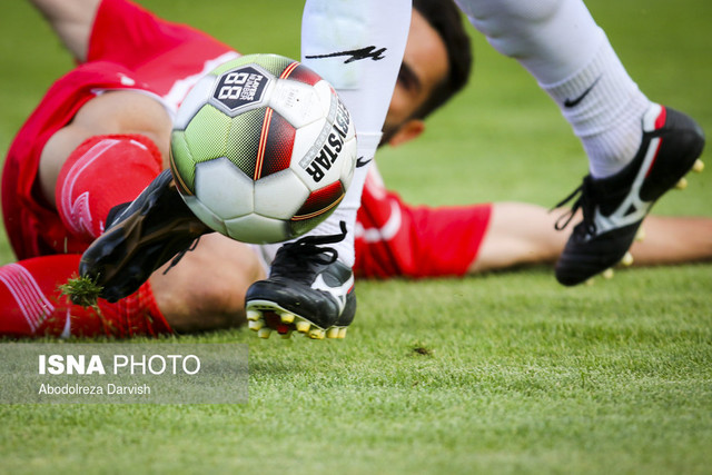 تساوی سپیدرود و صنعت نفت آبادان در روز بازگشت علی کریمی تساوی سپیدرود و صنعت نفت آبادان در روز بازگشت علی کریمی