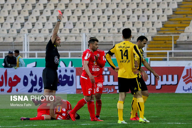 داوران هفته ۲۸ لیگ برتر فوتبال/ رحیمی‌مقدم و بنیادی‌فر قاضی سرخابی‌ها
