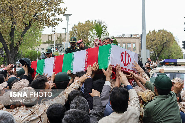 پیکر مطهر ۲ آلاله زهرایی در مازندران تشییع می‌شود