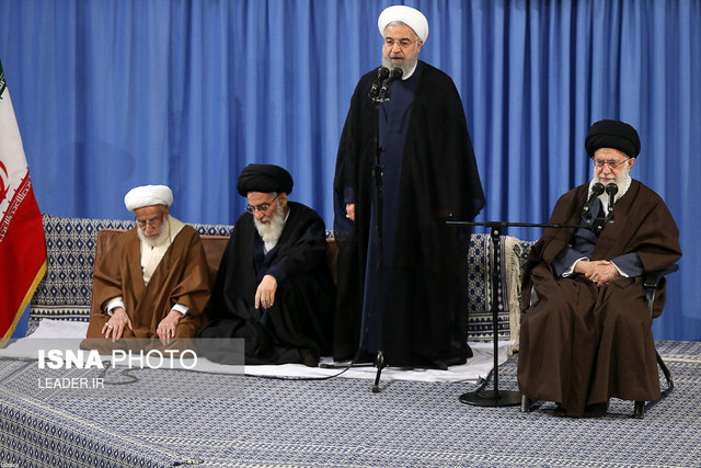 ویدئو/ سخنان روحانی در دیدار مسئولان و سفرا با رهبر انقلاب دیدار مسئولان نظام، سفیران کشورهای اسلامی و اقشار مختلف مردم با مقام معظم رهبری