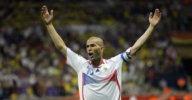 ۵۶ روز تا جام جهانی/ بازیکنانی با دو فینال