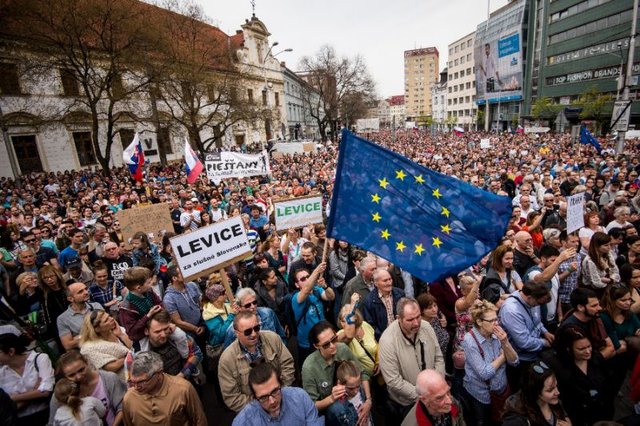معترضان در اسلواکی خواهان استعفای رئیس پلیس شدند