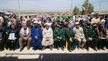 تحویل واحدهای مسکونی به زلزله‌زدگان کرمانشاه توسط خانواده شهدای مدافع حرم