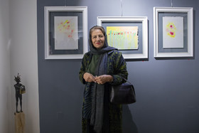 احترام برومند در مراسم گشایش نمایشگاه نقاشی‌ احمدرضا احمدی