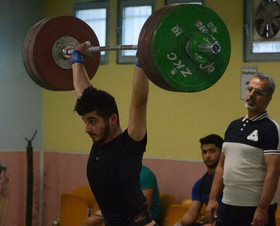 وزنه بردار نوجوان ایران در گروه B قهرمانی آسیا اوت شد