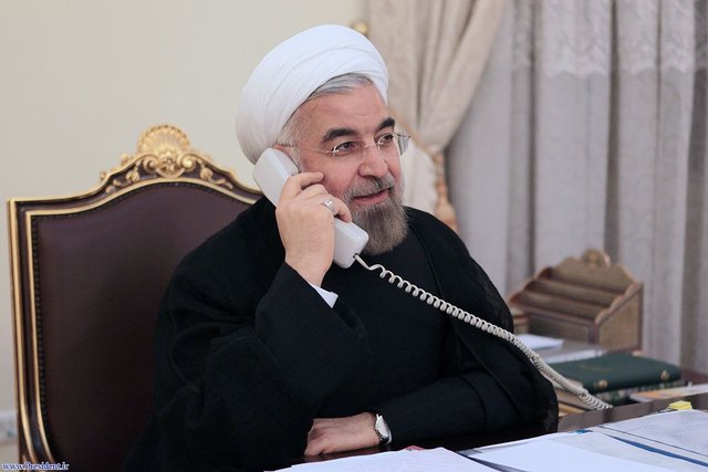 روحانی: هیچ محدودیتی فرای تعهداتمان در برجام نمیپذیریم/برای تقویت روابط با پاریس اهمیت قائلیم روحانی