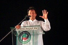 عمران خان پیش از ۱۴ اوت سوگند یاد می‌کند